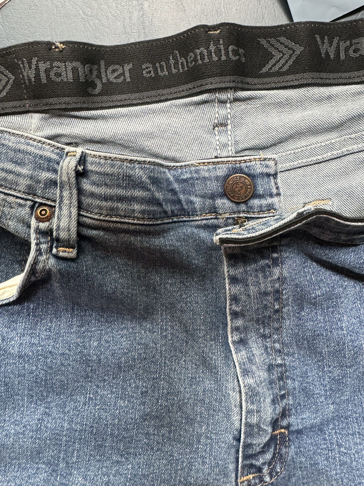 Wrangler Authentics Jeans Comfort Flex Waist Men's Size 34x29