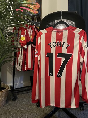 Brentford Shirt, #17 Ivan Toney 21/23 (M) UK