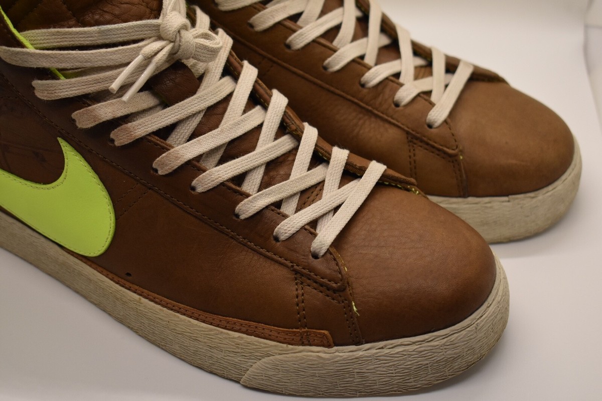 筋肉男 NIKE BRAZER Mens NIKE BLAZER MID PRM Gym Red Trainers / US Size 6.5 EU