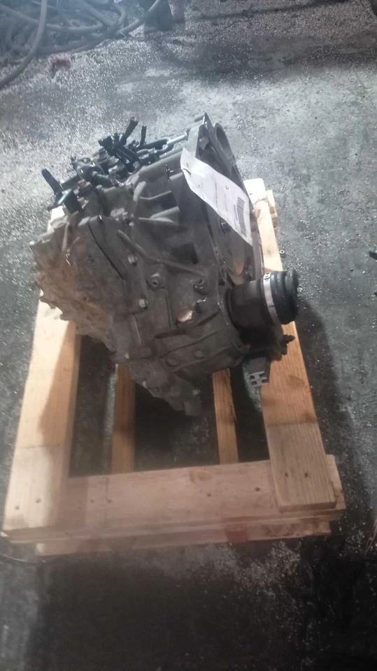 Conjunto de transmisión automática usado se adapta a: Hyundai Accent 2013 a 6 velocidades desde 0 Foto 2 de 4