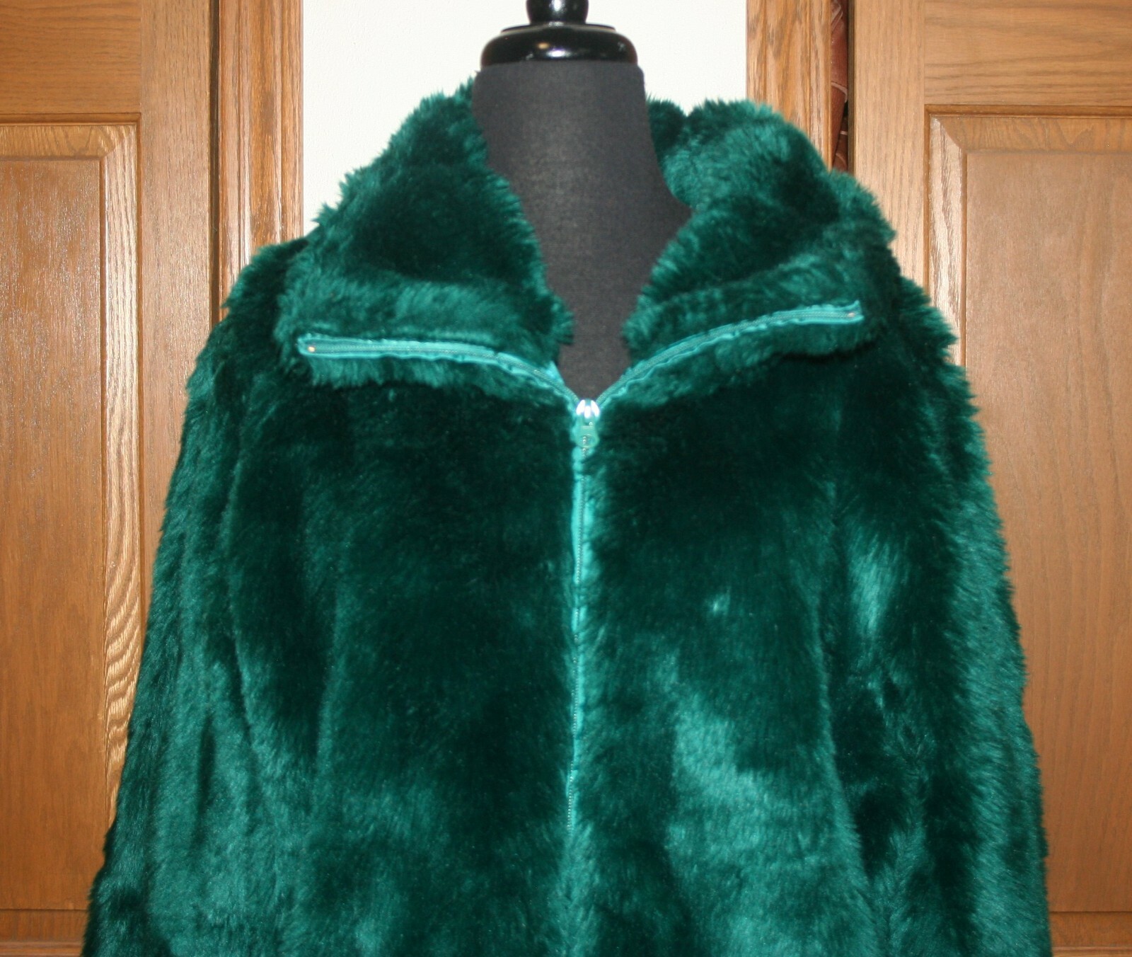 Picture 2 of 8