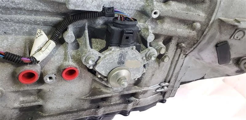 Conjunto de transmisión 4,8 L Tiptronic VIN D OEM 2008 2009 Porsche Cayenne Foto 2 de 4