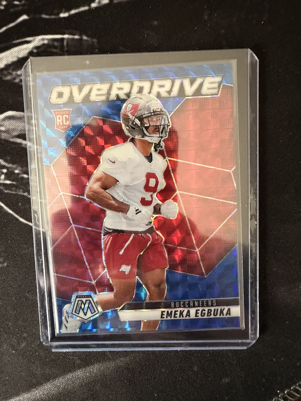 EMEKA EGBUKA 2025 MOSAIC OVERDRIVE ROOKIE BLUE MOSAIC PRIZM RC /99 Q2045