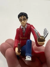 Harry Potter Flying on Broom Golden Snitch 2001 Warner Brothers Figure Cake Top