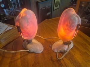 Vintage Leviton 1940s-50s 2x 7 1/2" Tabletop seashell brand electric lamps