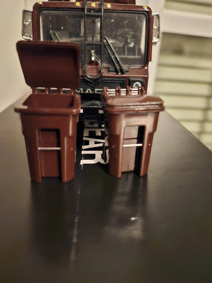Camión de basura Mack cargador trasero vintage 1/34 ¡Raro! Foto 3 de 4