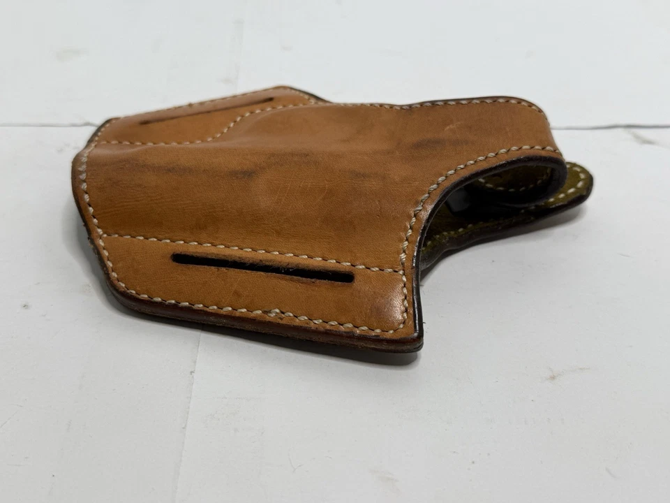 Safariland #28 中号自动皮革皮套右手 A1 5 x 7 — 第 3/4 张图片