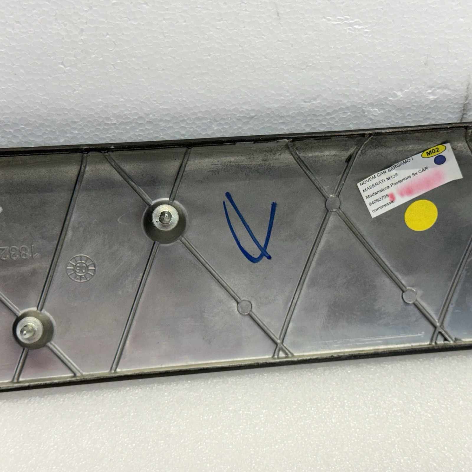 03-13 Maserati Quattroporte M139 Rear Left Side Door Trim Carbon Fiber Panel