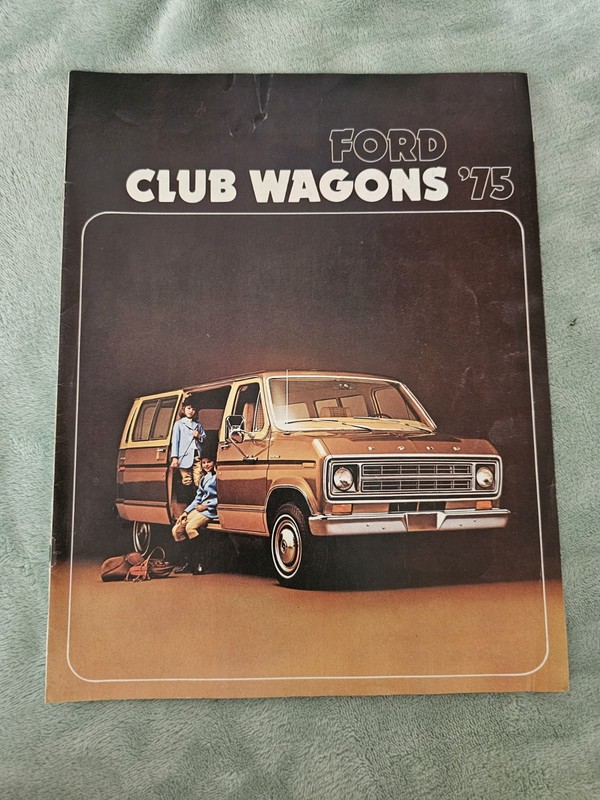 Ford Club Wagons '75