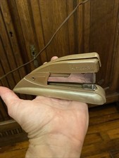 Vintage Swingline 77 S Stapler 6  Desk Top Of...