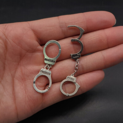 1/6 Scale Dollhouse Miniature Handcuffs Crime 11.5" Soldiers Accessories Metal