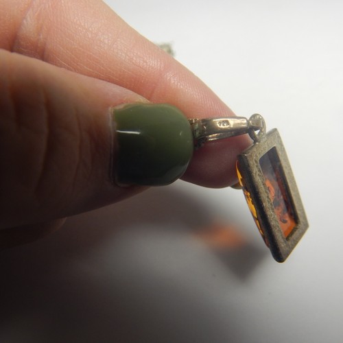 Vintage 925 Sterling Silver Genuine Baltic Amber Pendant/Necklace-20"-6g - Picture 5 of 6