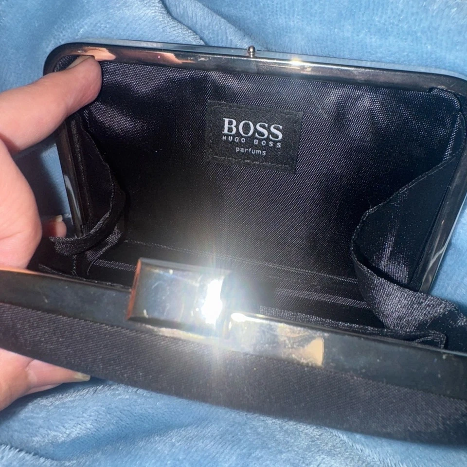 Bolso de Mano Hugo Boss Parfums Negro Satinado - Aprobado Power Move Foto 2 de 4