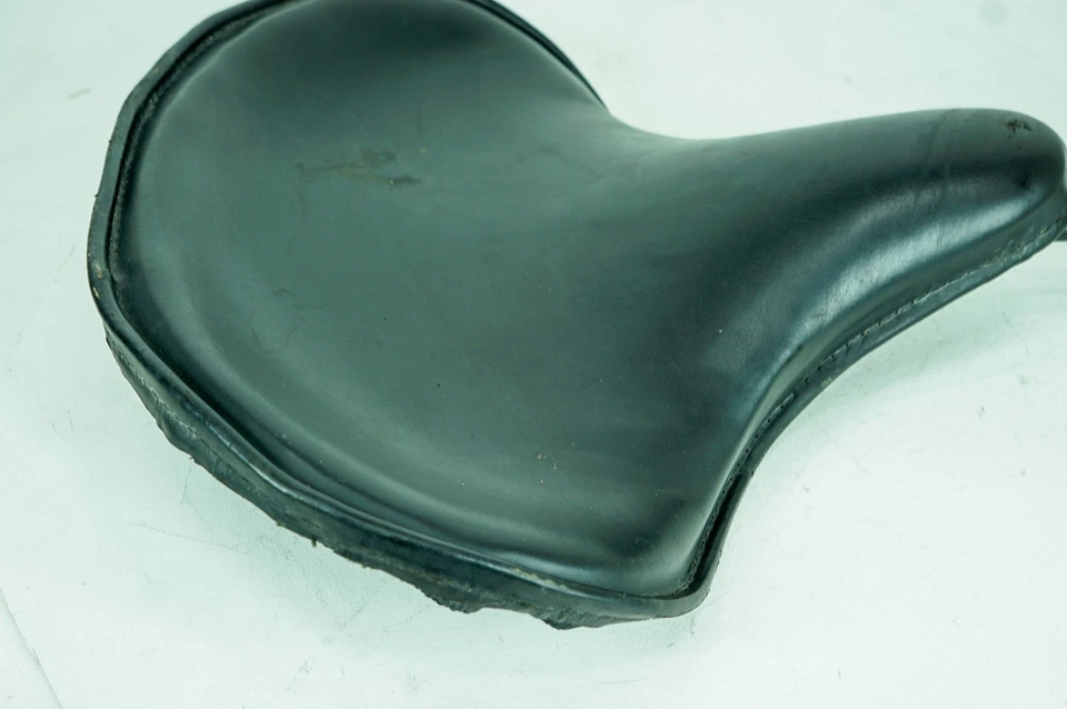 80 Harley Electra Glide Touring Driver Rider Seat Saddle Pillion Scratched 1353 - Image 4 of 4