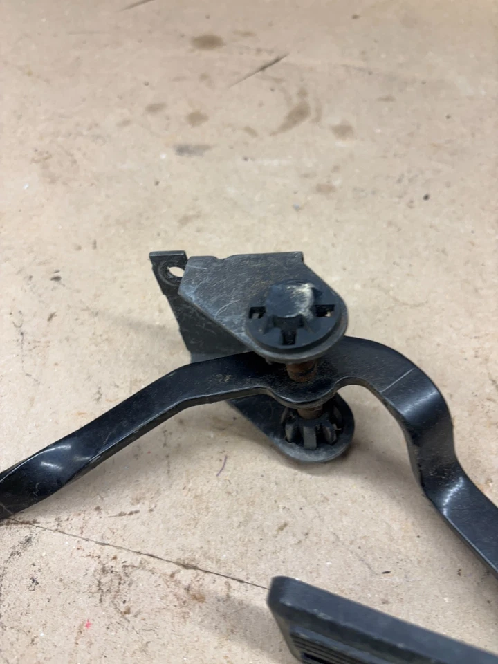 1994 年 1996 年道奇达科塔气动踏板组件 94 95 96 92 93 链接 — 第 4/4 张图片