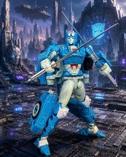 Hasbro Transformers Siege War for Cybertron Chromia. Incomplete No Box