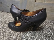 Vintage Sofft Heels sz 7
