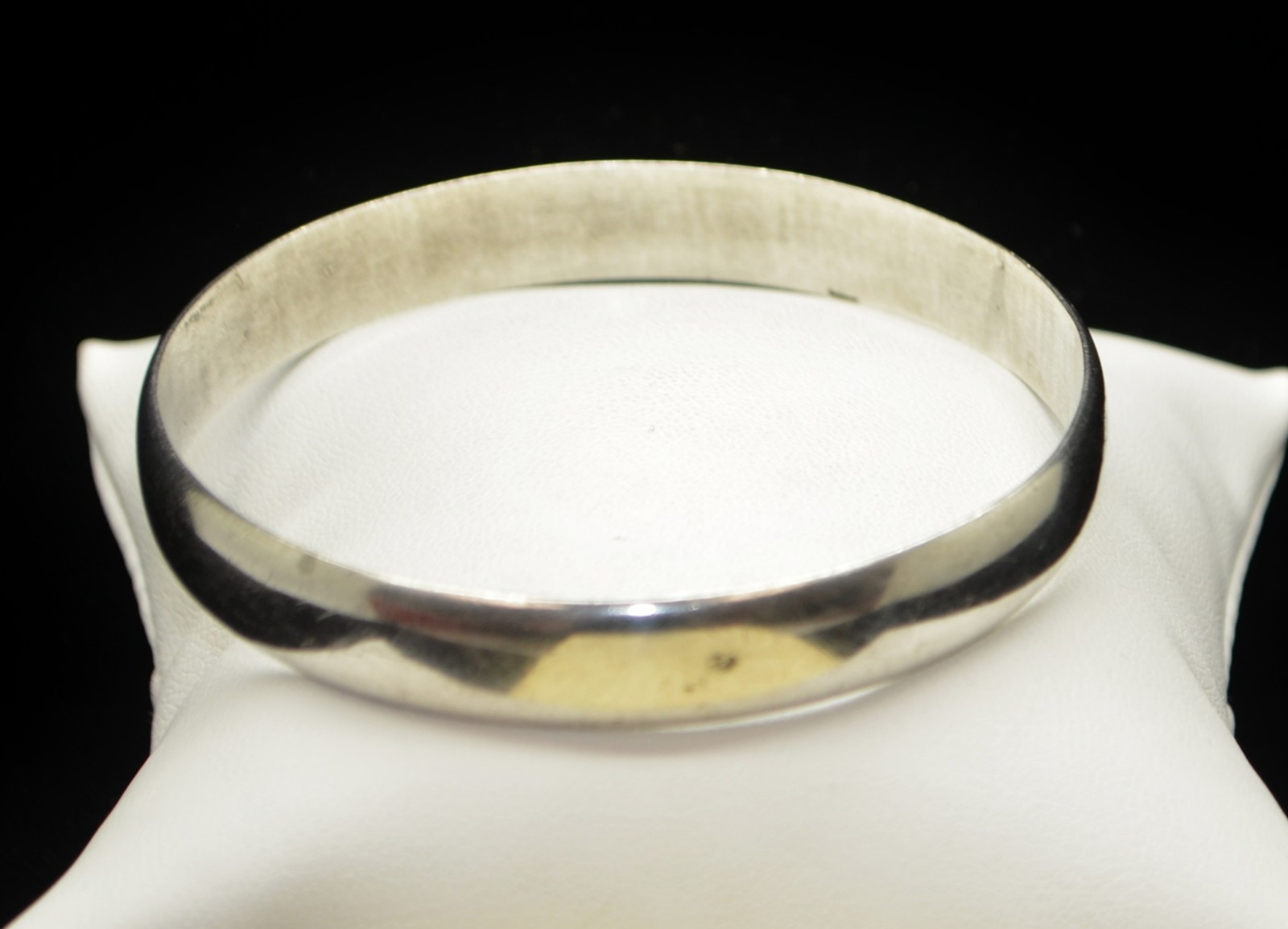 Sterling Silver Solid Rounded Sides Bangle Bracel… - image 2