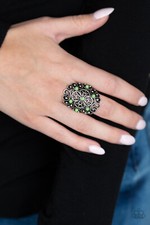 Paparazzi: Floral Fancies - Green Ring