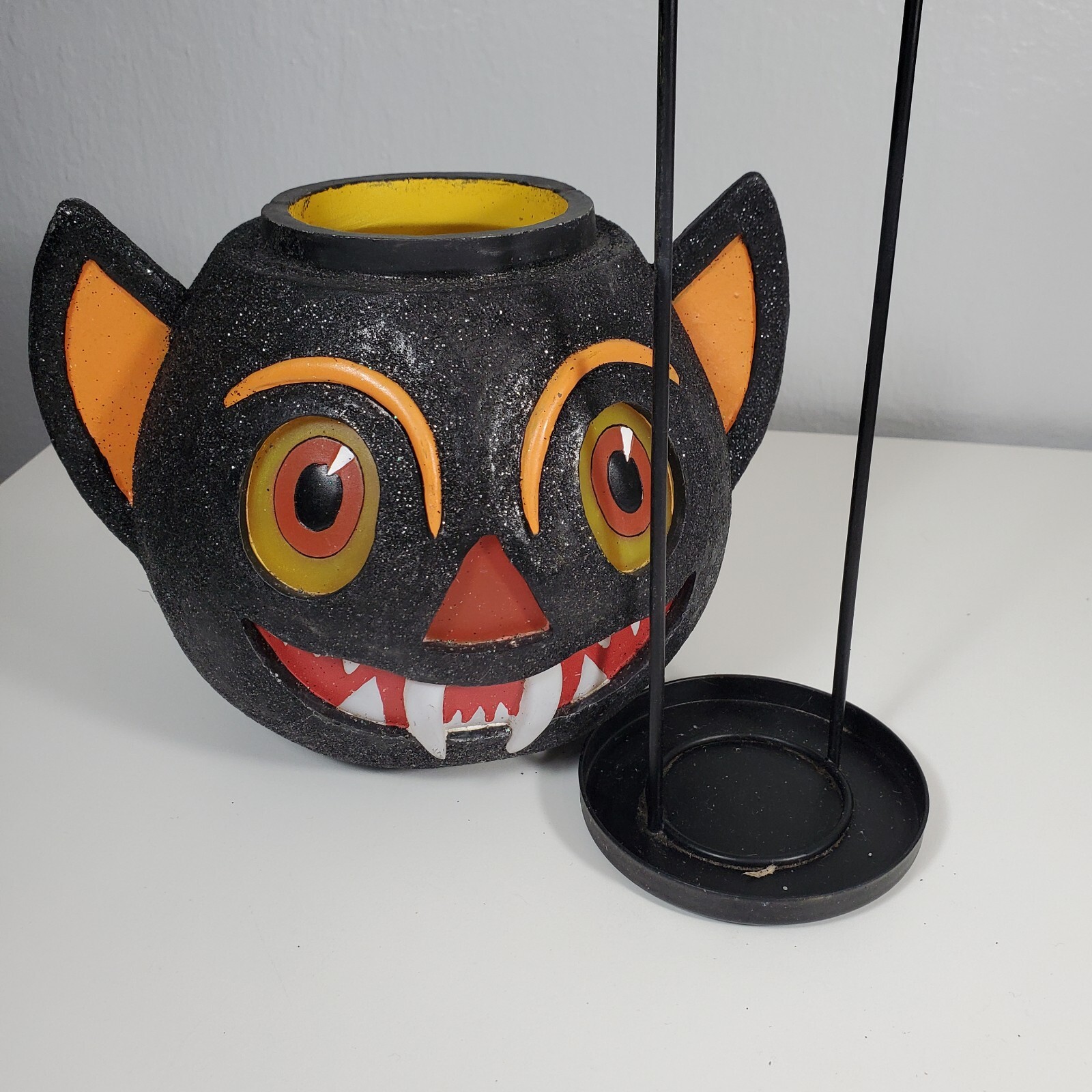 Picture 2 of 6