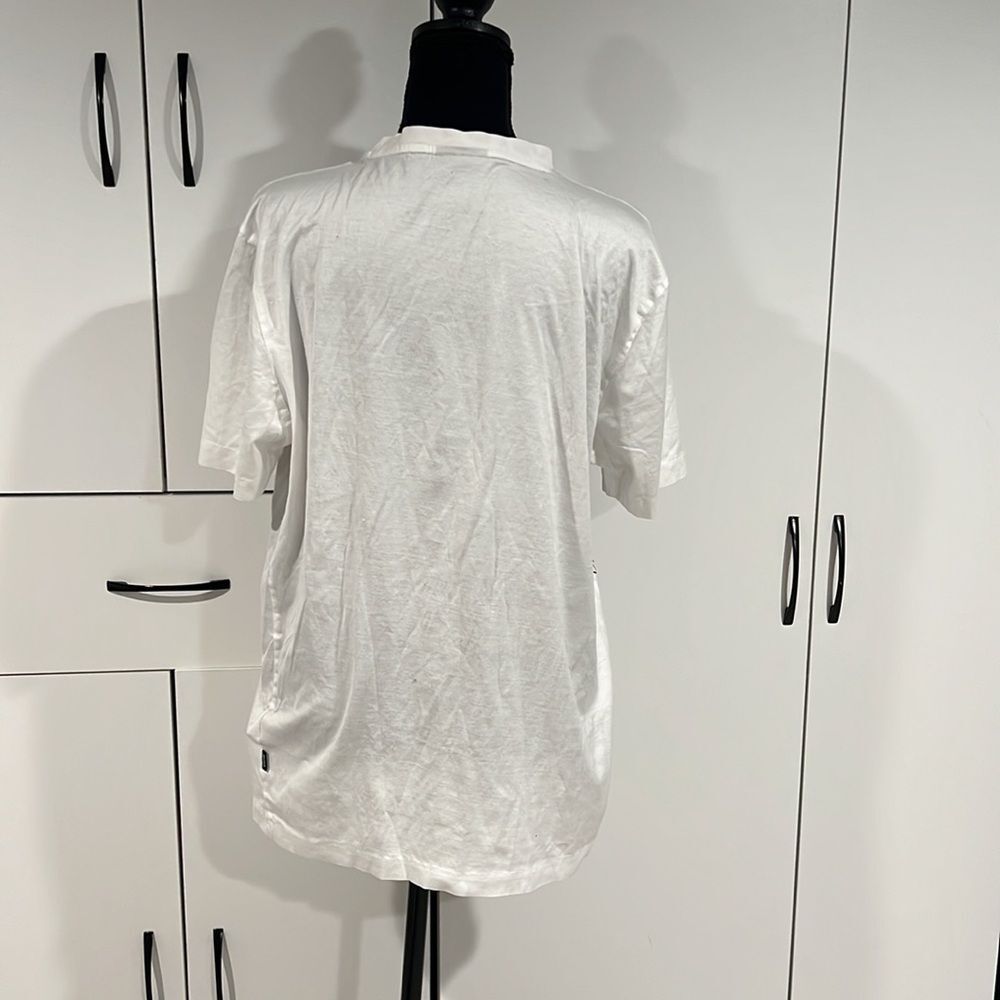 Hugo Boss Men's White X Meissen Lion-print T-shirt . Size XL image 6