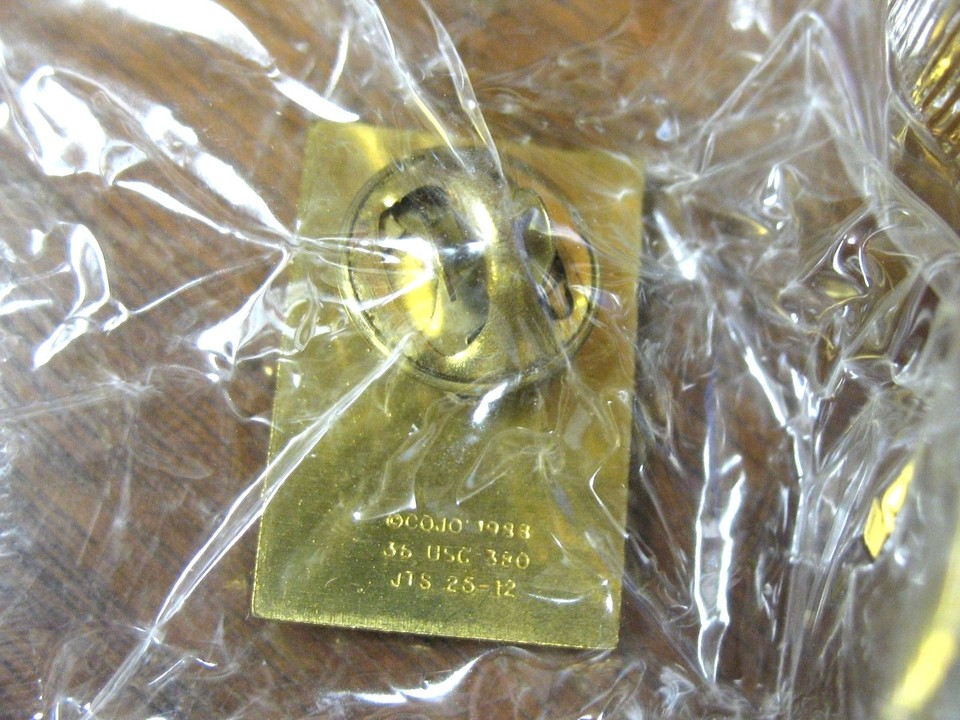 Pin's Chapeau / Revers JO Albertville 1992 – Bausch & Lomb, édition Limitée