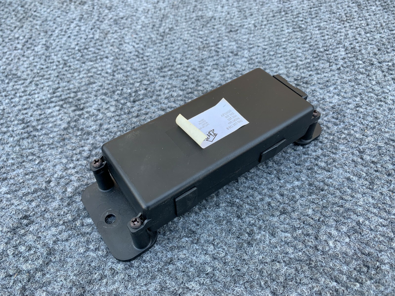 BENTLEY CONTINENTAL GT (04-10) PHONE INTERFERENCE CONTROL MODULE 3W0035728 OEM