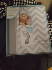 Pearhead First 5 Years Chevron Baby Memory Book with Clean-Touch Baby Safe In...