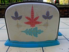 VINTAGE 1960's TOY PLAY KITCHEN METAL TIN / PLASTIC TOASTER