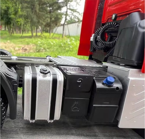 for Sinotruk for HOWO for Sitrak for G7H tractor trailer Red 1:24 Truck Model - Picture 7 of 8