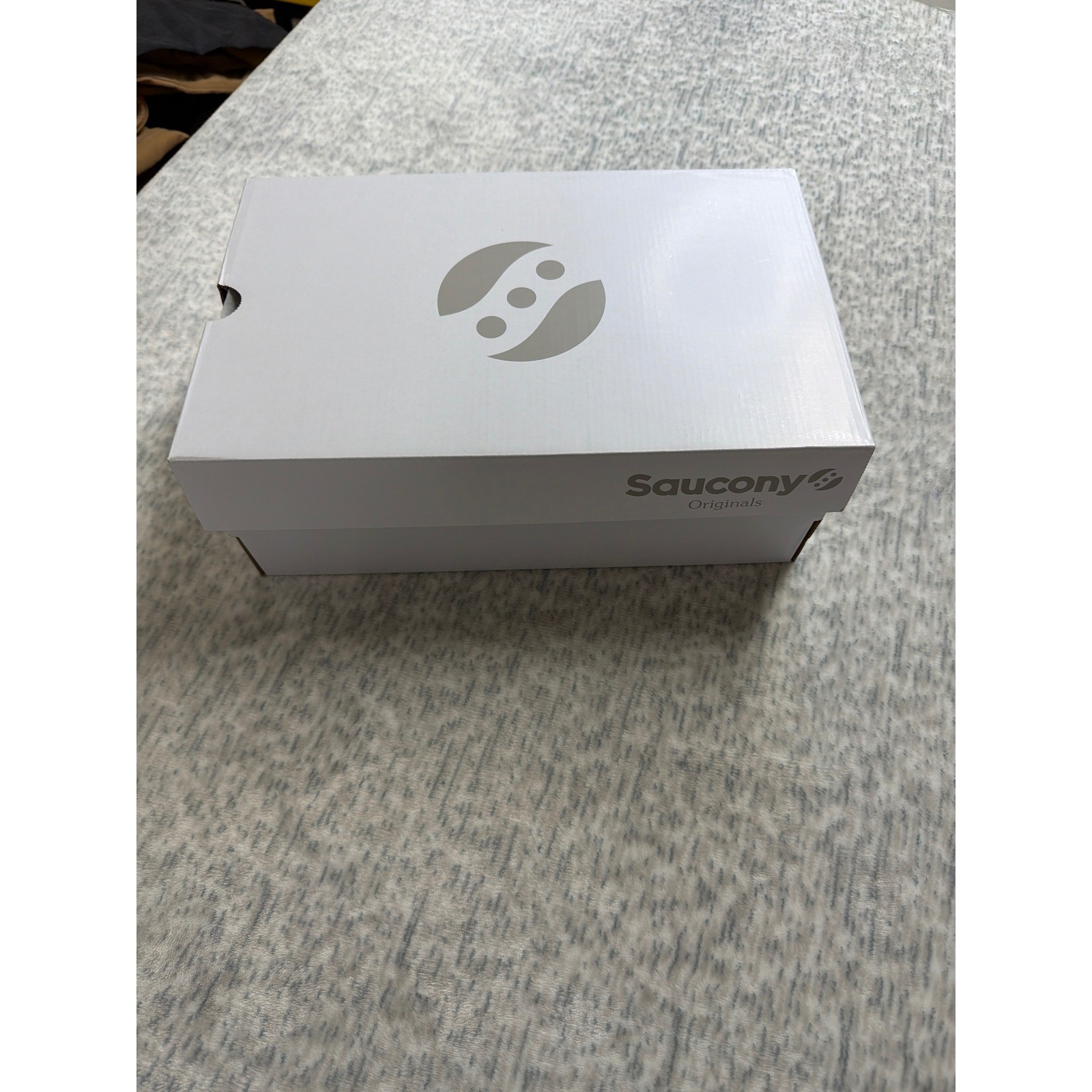 Saucony Ride Millennium Mens 11 White Black White Sneakers S70856-4 NIB thumbnail 4