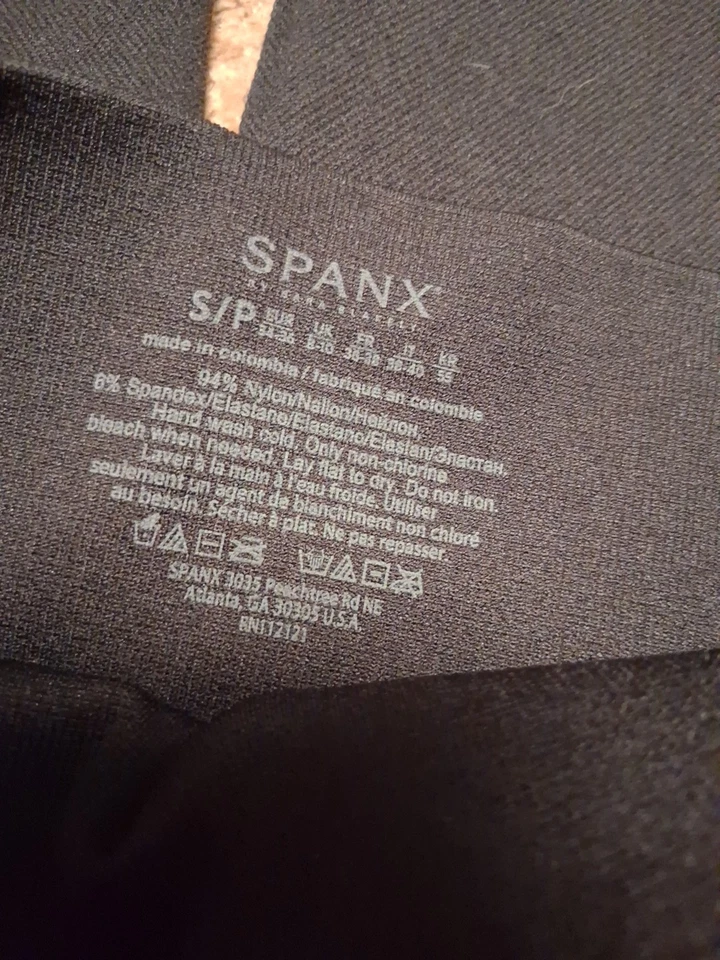 Leggings Spanx Negros Look At Me Now Sin Costuras Forma Cintura Alta Talla S Nuevos con Etiquetas Foto 3 de 4