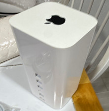 Apple AirPort Extreme White Router, 3 LAN, Ethernet/USB 2.0, w/ Cable