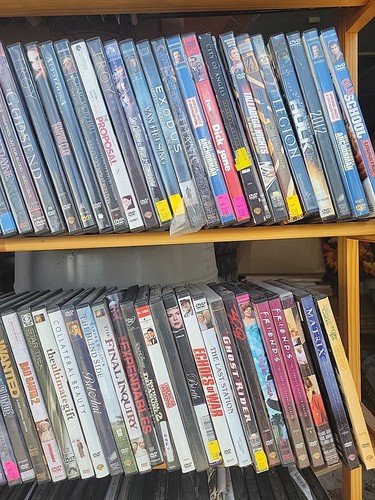 40 Random Assorted Movies | DVD Wholesale | Bulk DVD Boxes - Picture 6 of 6