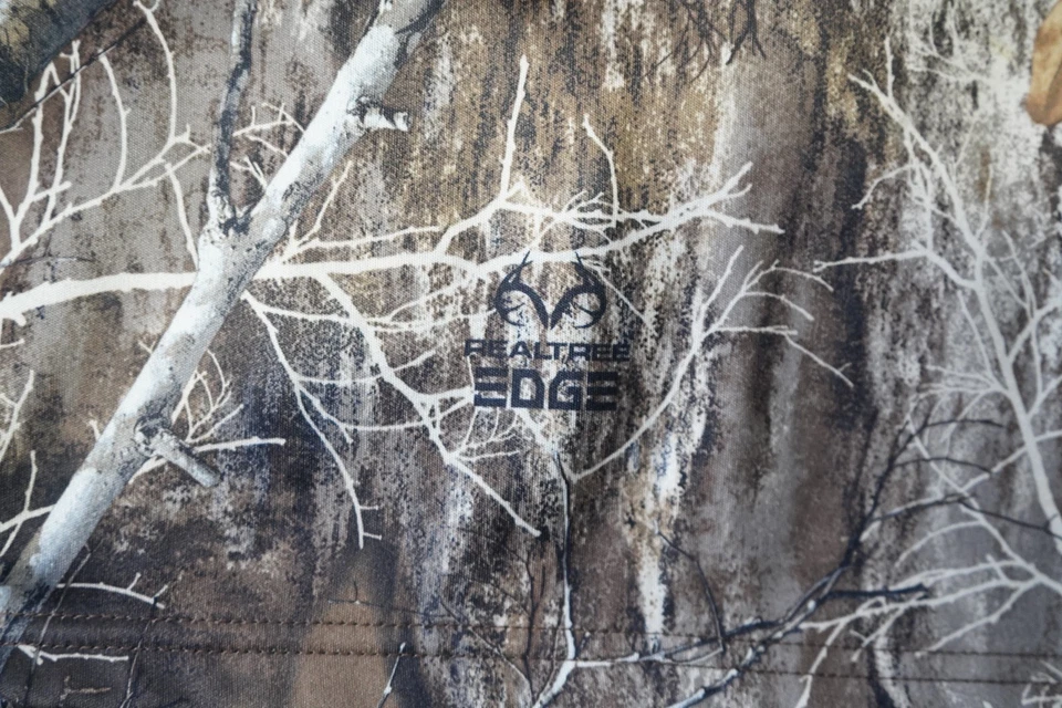 Men’s Real tree Edge Camo Pullover W/Built in Neck Gator Fleece Lined 2XL - Image 3 of 4