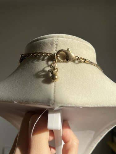 Chico's Pendant Necklace Antique Gold Tone Swirl Disc Red Glass Medallion 20” - Picture 3 of 6