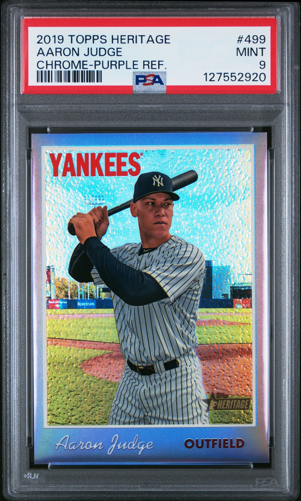 2019 TOPPS HERITAGE CHROME-PURPLE REFRACTOR #499 AARON JUDGE PSA 9