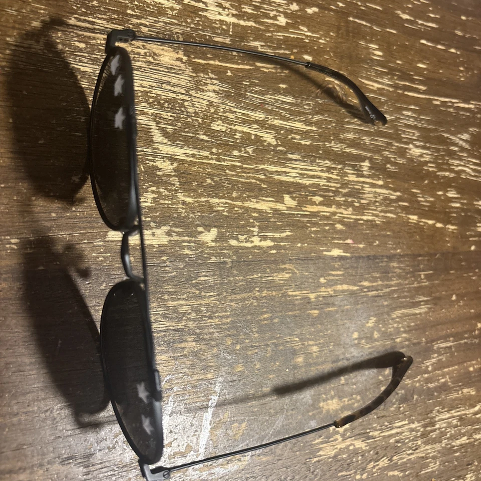 正品纪梵希 Damage Missing Star 飞行员太阳镜银色镜面 — 第 2/4 张图片