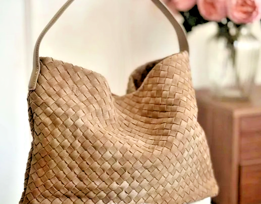 Capri Suede BeigeTote Bag Vegan Suede Leather Shoulder Bag w/ Strap – Brand New!