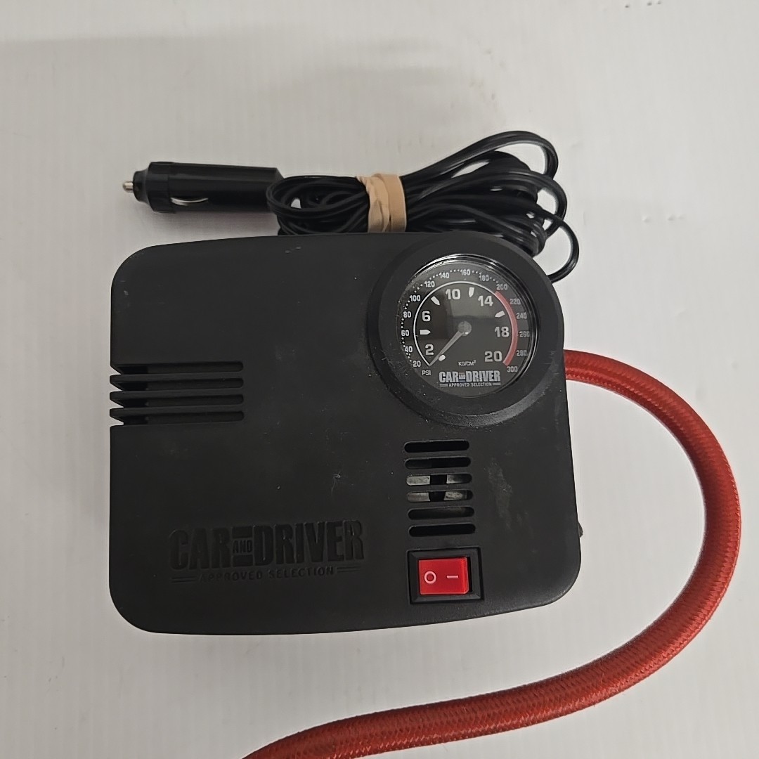 Car And Driver Mini 12v Travel Air Compressor