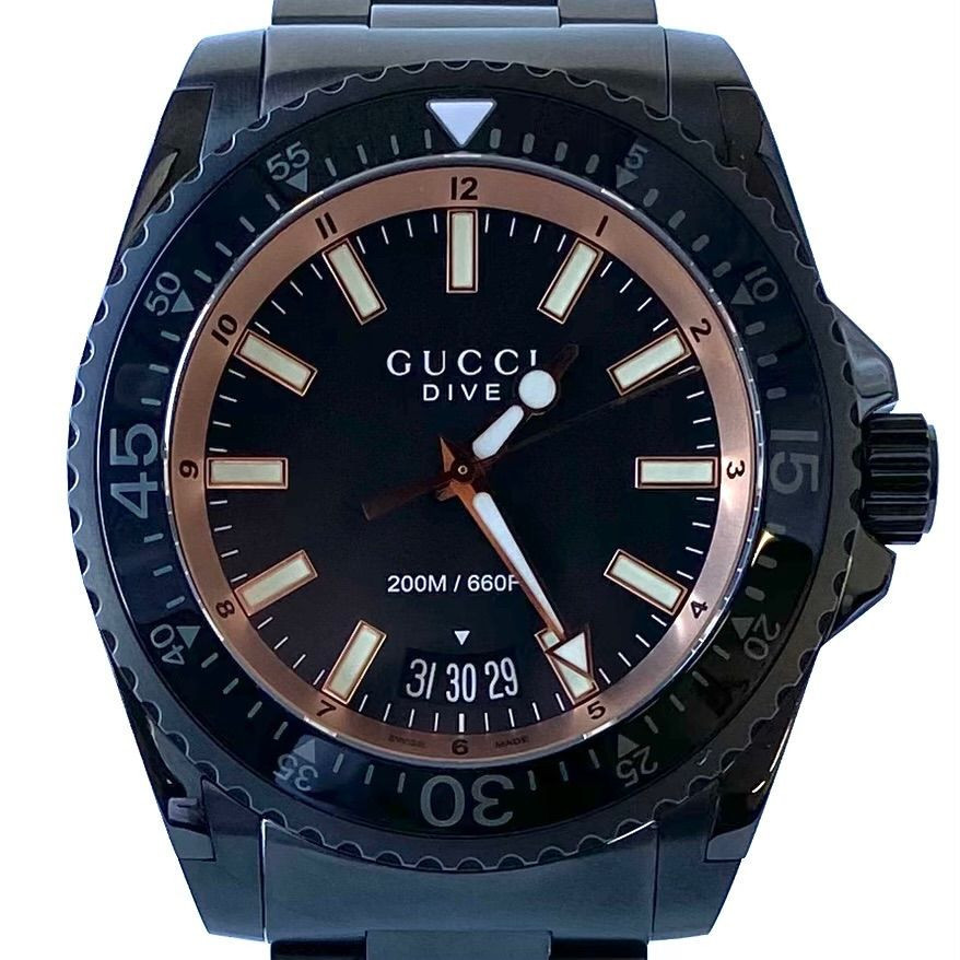 Gucci YA136213 136.2 Dive Quartz Black Date Display From Gucci YA136213 136.2 Dive Quartz Black Date Display From