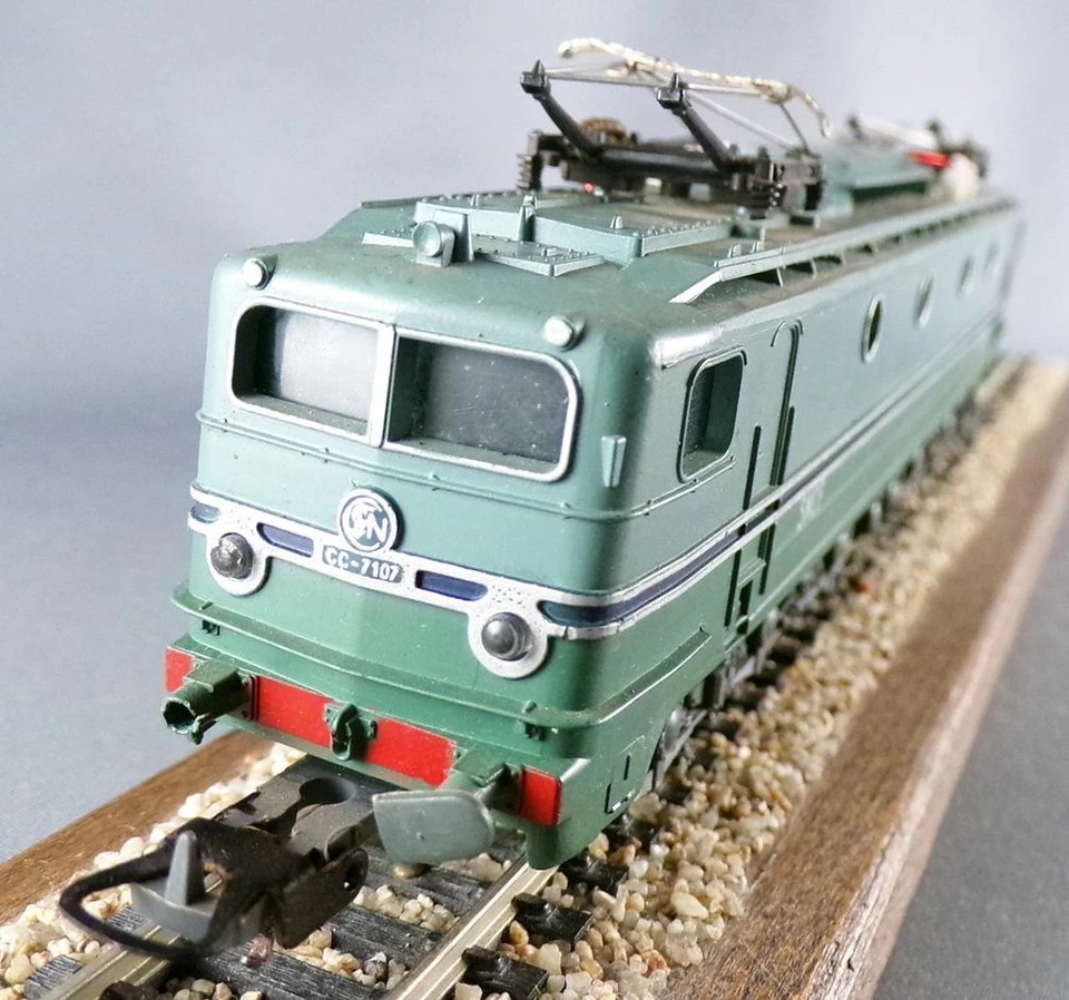 JOUEF LOCOMOTIVE ELECTRIQUE Type  Bb 16001  Avec Eclairage Ref: 8581 EUR 26,50 - FR