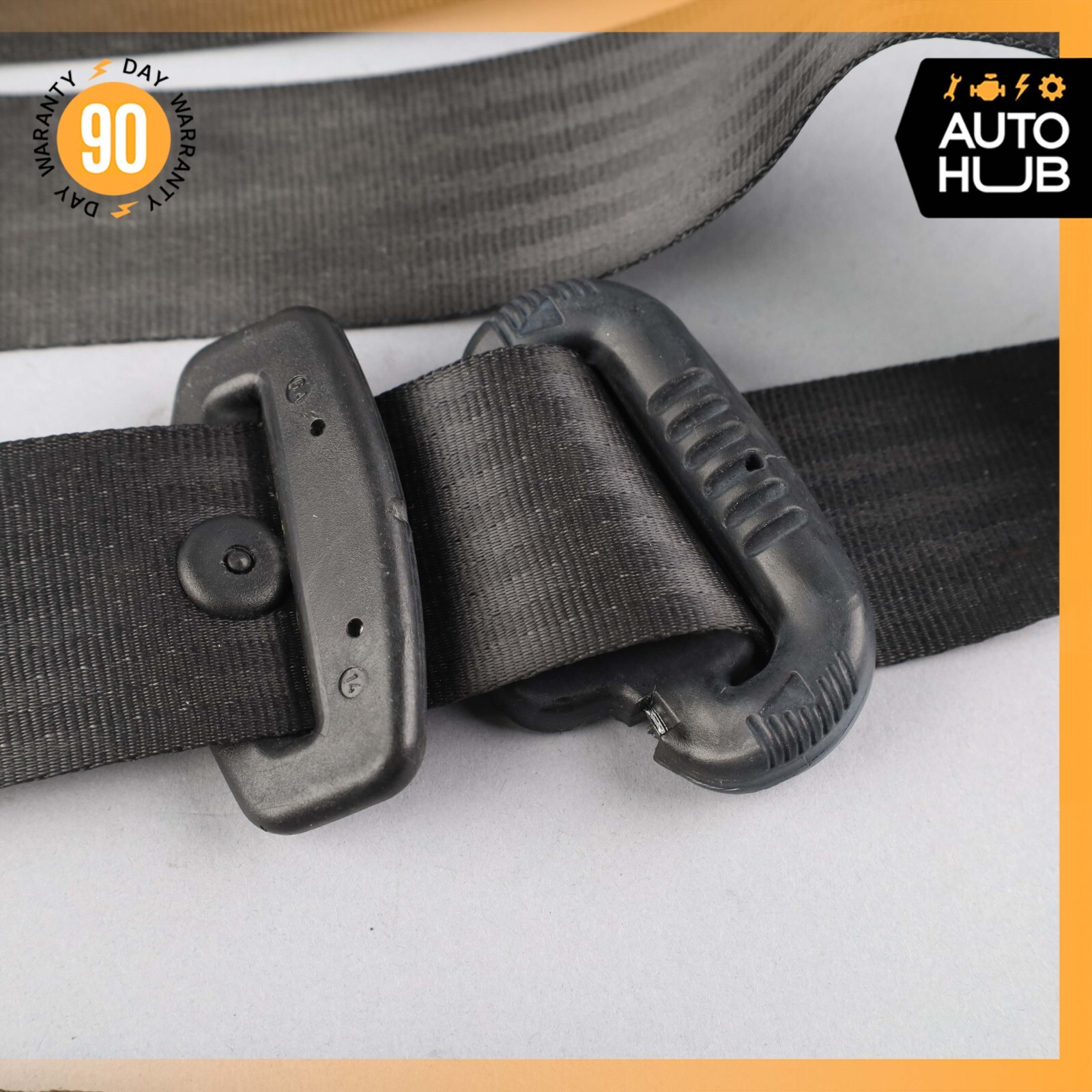 02-07 Maserati M138 4200 Coupe GT Front Left Driver Side Seat Belt Black OEM 20k