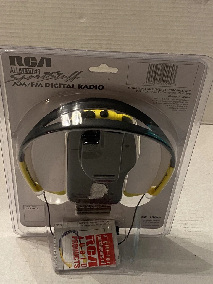 RCA All Weather Sportstuff AM/FM Digital Radio Portable Yellow RP-1580A  - Image 2 of 3