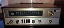 Receptor estéreo Fisher 220 AM/FM perfecto estado de funcionamiento
