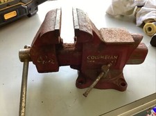 Columbian 4-1/2  vise d44 /m5