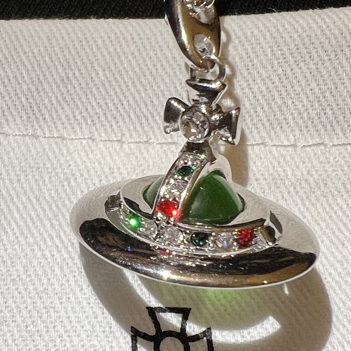 Vivienne Westwood Small Orb 3D Saturn Silver Tone Green