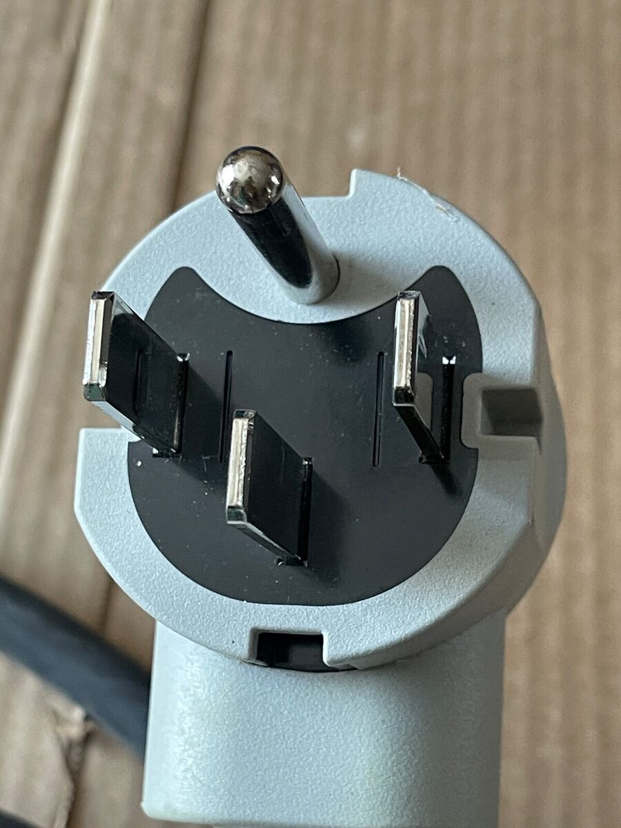 Nissan Leaf 充電器 Zero Emission Nissan Leaf EV Charger CE-JN27N0AD 296900 3xbe Zero Emission
