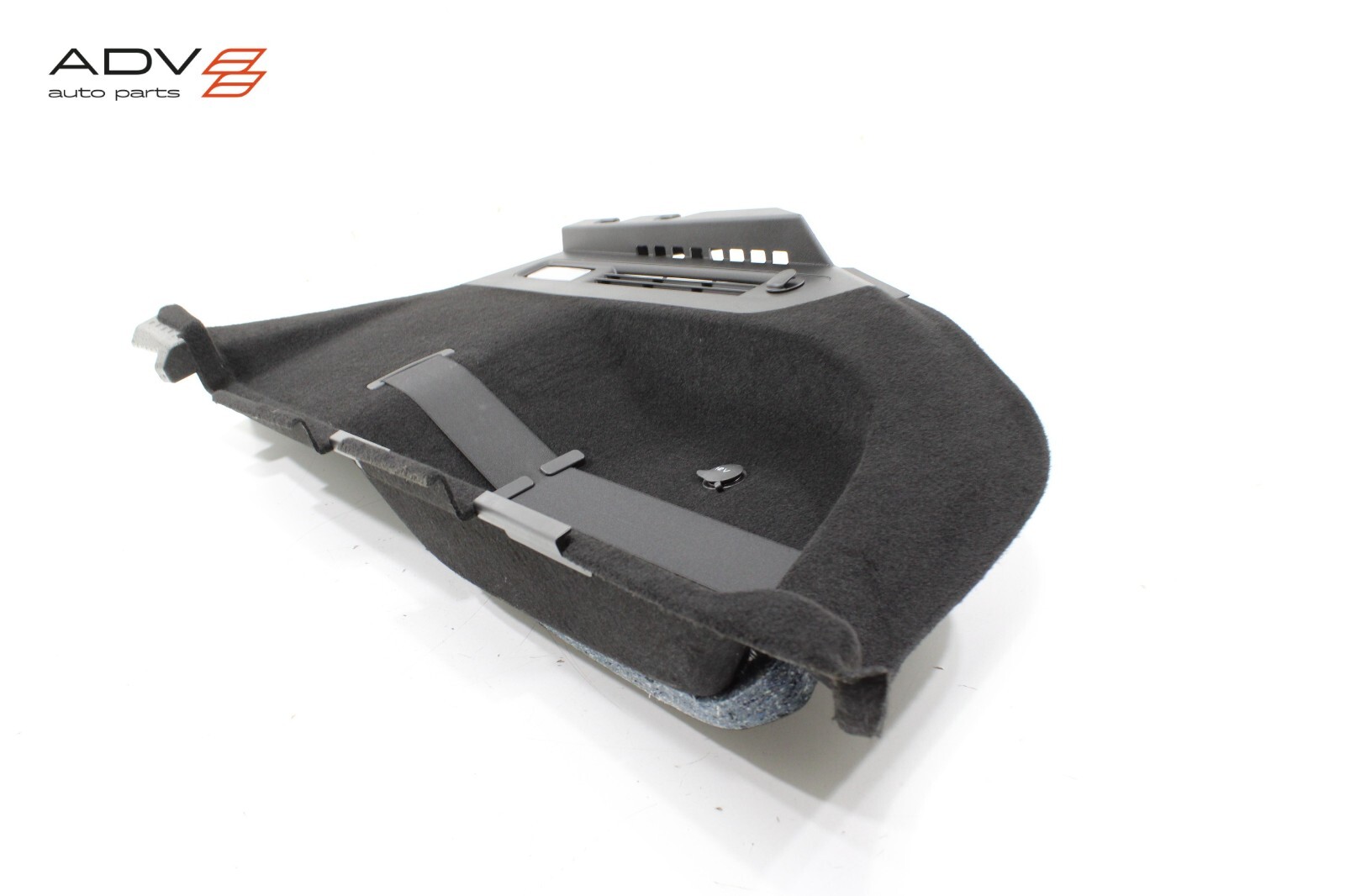 2017 - 2020 MASERATI LEVANTE TRUNK RIGHT SIDE QUARTER TRIM COVER PANEL OEM