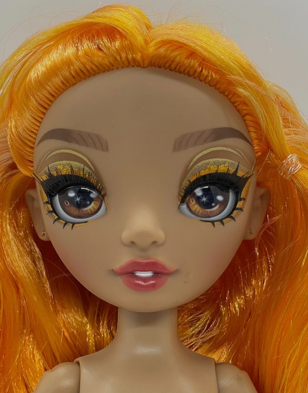 Rainbow High Meena Fleur Nude Fashion Doll Saffron Gold Orange Hair Henna Hands